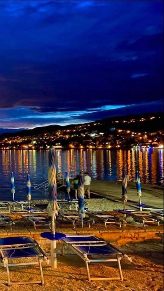 Roko Apartments Selce Rom bilde