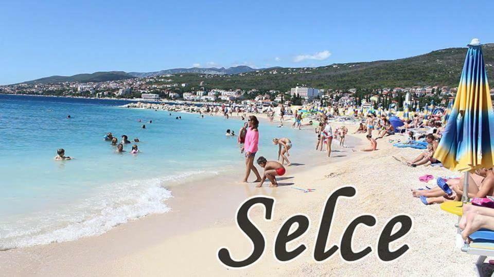 Roko Apartments Selce Eksteriør bilde